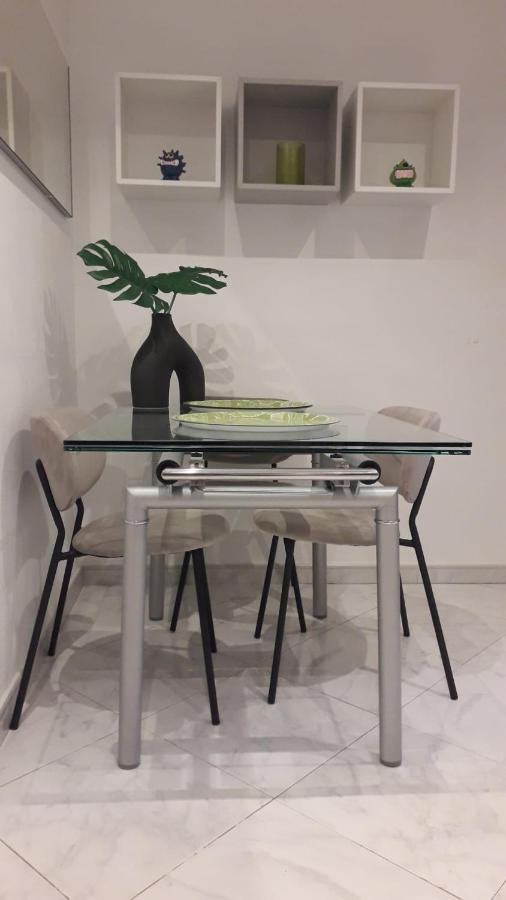 Apartamento Junto Al Santiago Bernabeu Con Piscina Madri Exterior foto